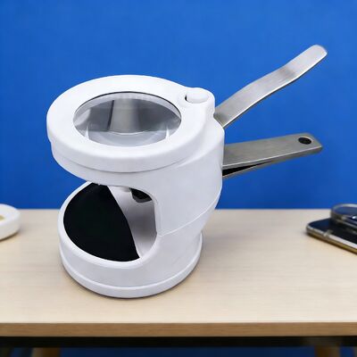 কেনা Wufan Precision LED-Lit Ergonomic LED Nailclipper Magnifier -- হোম ম্যানিকিউর এবং বয়স্কদের পায়ের নখ কাটা অনলাইনে উৎপাদন